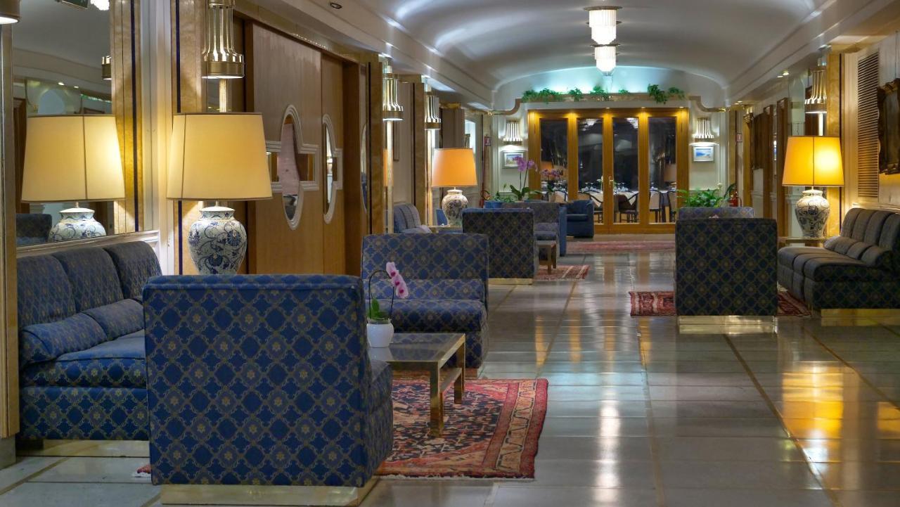 501 Hotel 4*